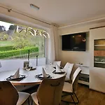 Upland - Zeitgeist Mit Garten, Grillhuette, Spielplatz Und Meinecardplus * 빌링겐
