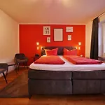 Upland - Zeitgeist Mit Garten, Grillhuette, Spielplatz Und Meinecardplus * 빌링겐