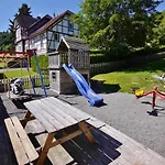 Upland - Zeitgeist Mit Garten, Grillhuette, Spielplatz Und Meinecardplus 아파트