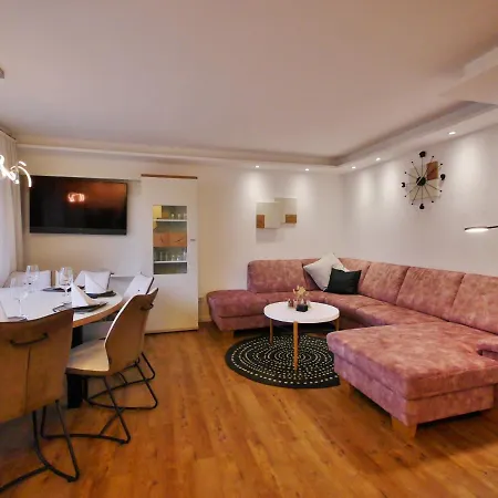 Apartment Upland - Zeitgeist