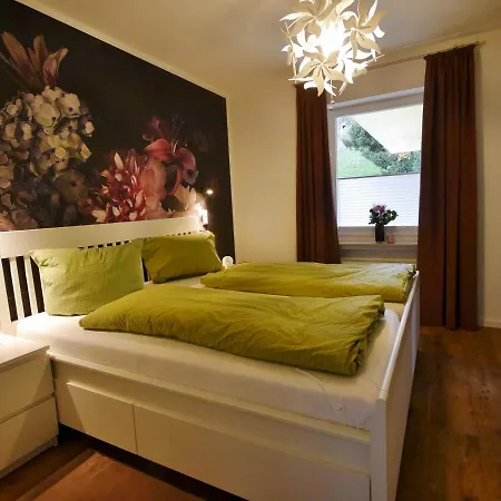 Upland - Zeitgeist Apartment